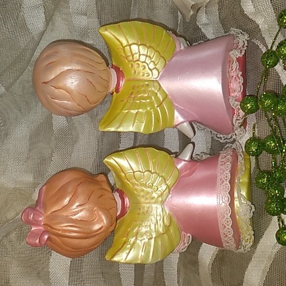 Very Cute Ceramic Kissing Angels-(2) - Picture 3 of 4